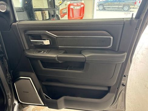New 2026 RAM 3500 Laramie AWD/4WD image 20