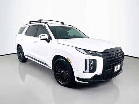 Used 2025 Hyundai Palisade Calligraphy AWD/4WD image 3