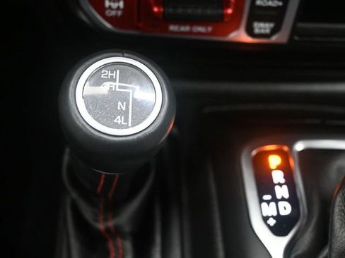 Used 2022 Jeep Gladiator Rubicon w/ LED Lighting Group image 23