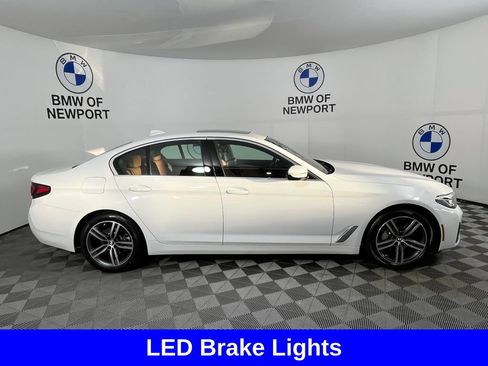 Used 2023 BMW 530i xDrive 530i xDrive w/ Premium Package image 8
