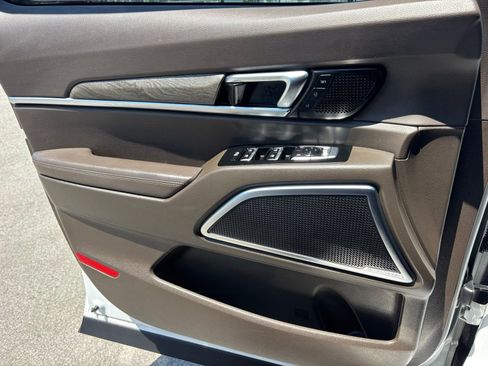 Used 2020 Kia Telluride SX FWD image 12