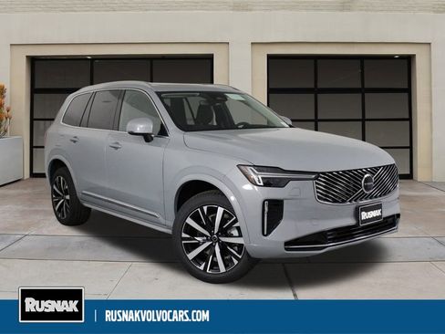 New 2026 Volvo XC90 B5 Core AWD/4WD image 1