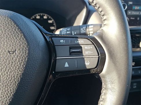 Certified 2025 Honda CR-V EX-L image 17