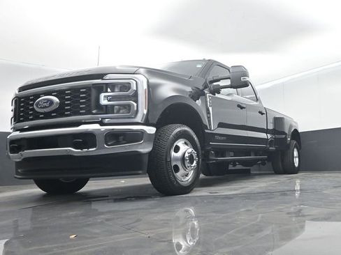 Used 2026 Ford F350 Lariat w/ Lariat Premium Package AWD/4WD image 50
