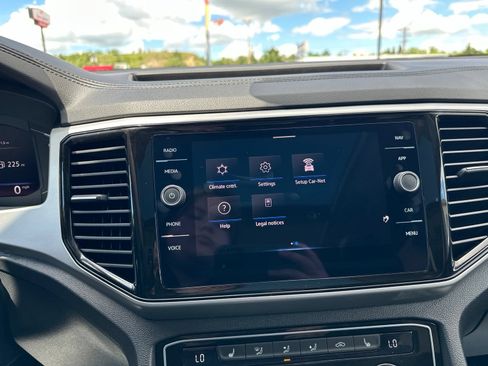 Certified 2023 Volkswagen Atlas SEL AWD/4WD image 70