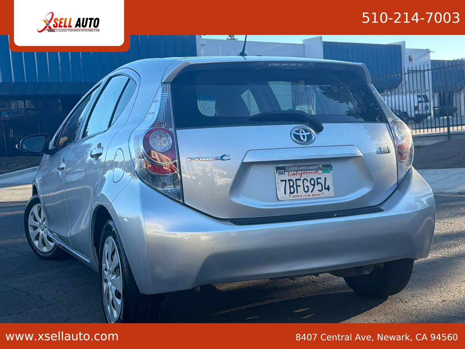 Used 2013 Toyota Prius C Two FWD image 5