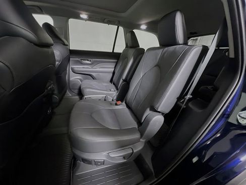New 2026 Toyota Grand Highlander Limited image 26