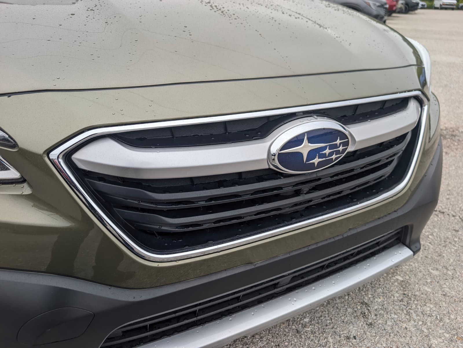 Used 2020 Subaru Outback Touring AWD/4WD image 9