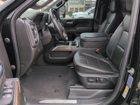 Used 2023 Chevrolet Silverado 3500 High Country w/ Technology Package image 17