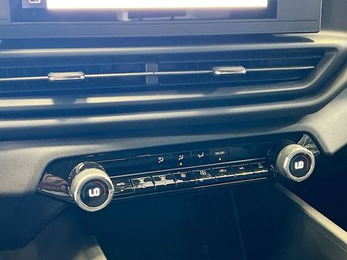 Used 2024 Chevrolet Silverado EV W/T AWD/4WD image 15