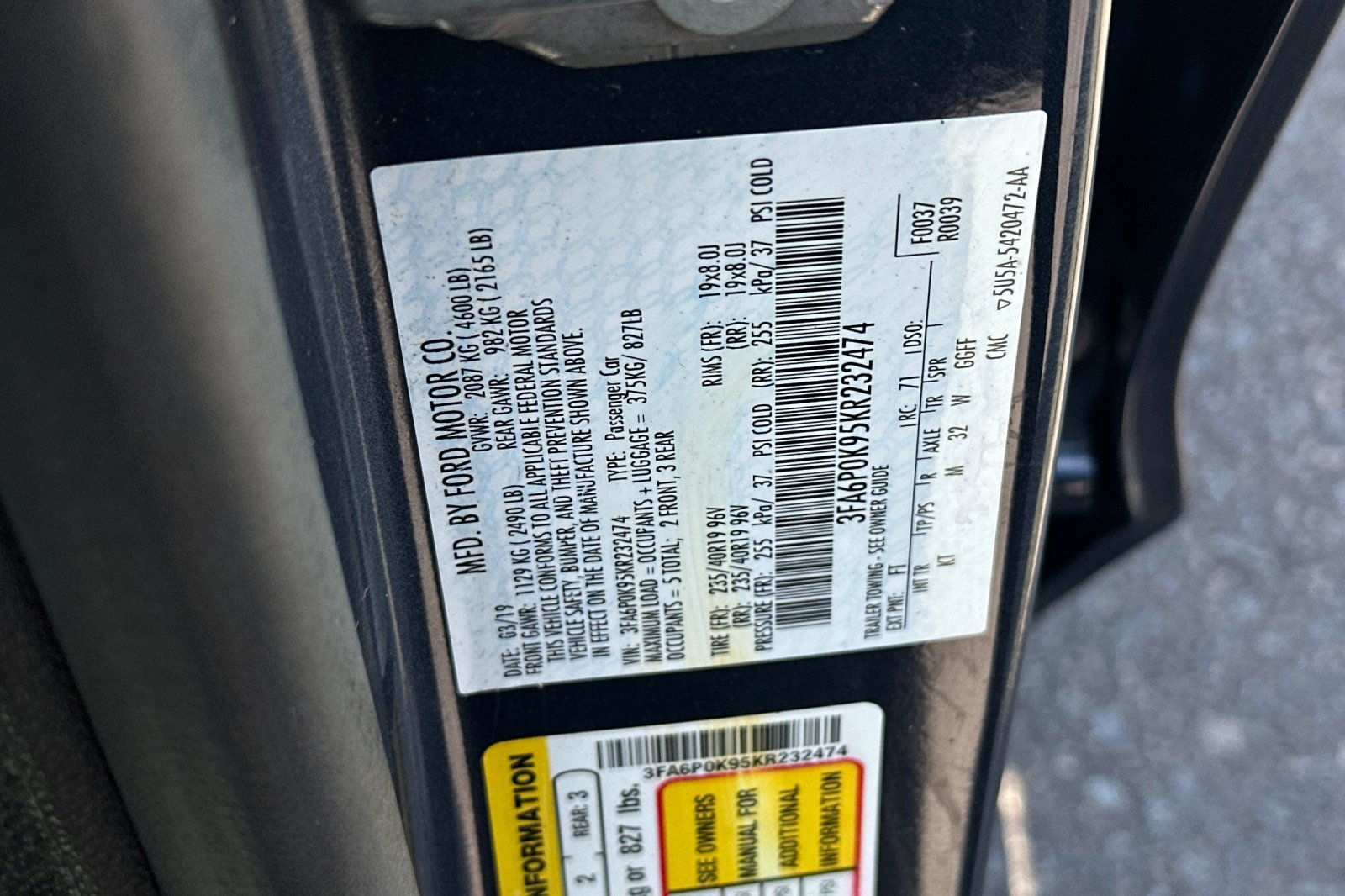 Used 2019 Ford Fusion Titanium FWD image 28