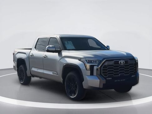 Used 2026 Toyota Tundra Platinum w/ TRD Off-Road Package AWD/4WD image 2