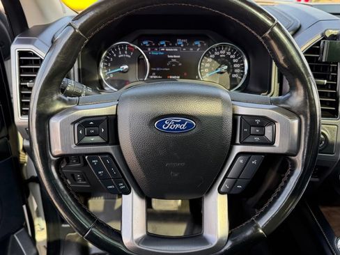 Used 2019 Ford Expedition Max Platinum AWD/4WD image 39