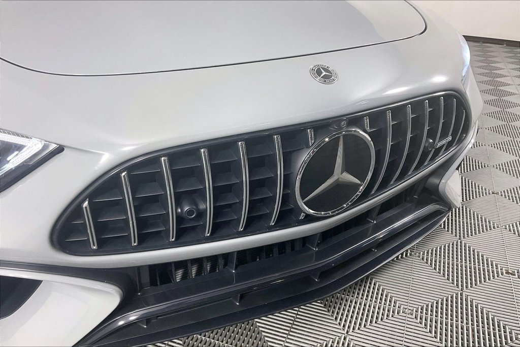 Certified 2022 Mercedes-Benz SL 55 AMG 4MATIC image 22
