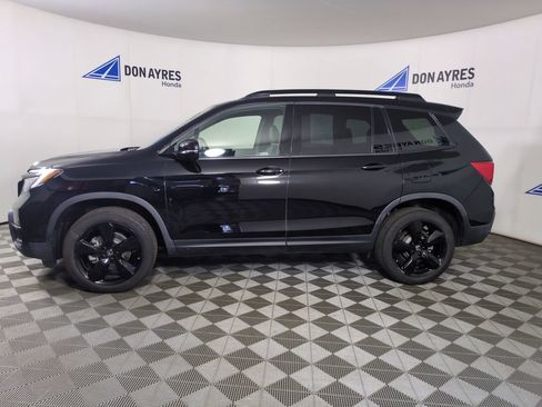 Used 2021 Honda Passport Elite image 2