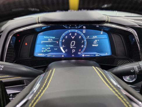 Used 2023 Chevrolet Corvette Z06 w/ Z07 Performance Package RWD image 12