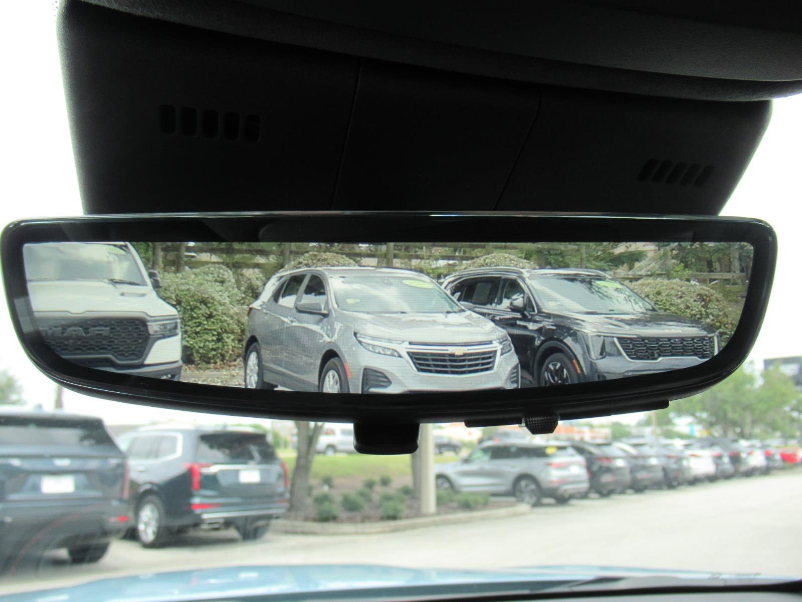 Certified 2025 Cadillac CT5 V w/ Technology Package RWD image 35