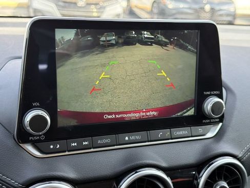 Used 2025 Nissan Sentra SV FWD image 16
