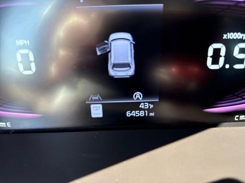 Used 2023 Kia Soul LX w/ LX Technology Package image 18