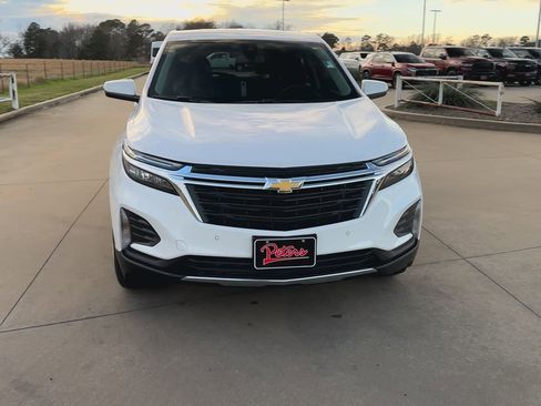Used 2023 Chevrolet Equinox LT image 4