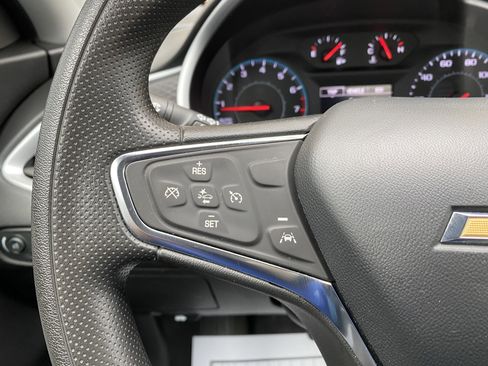 Used 2023 Chevrolet Malibu LT image 18