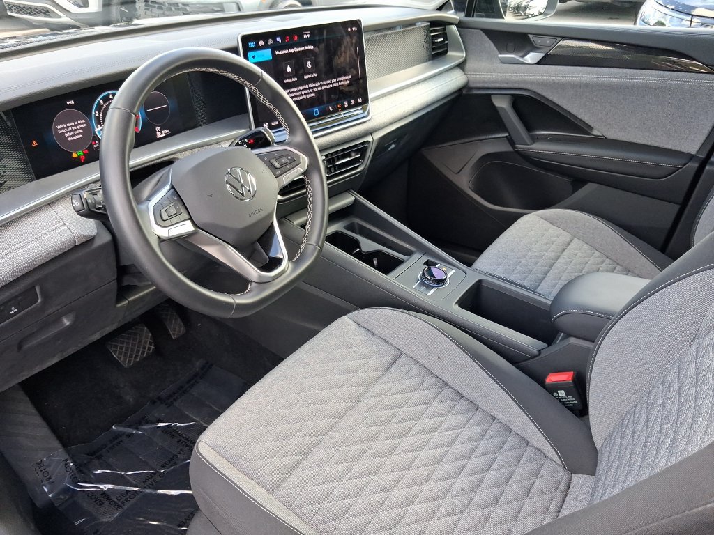 Used 2026 Volkswagen Tiguan S FWD image 19