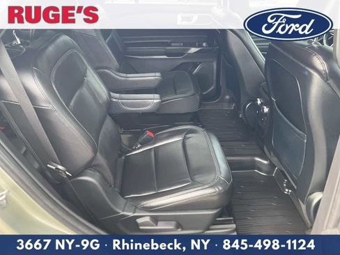Used 2020 Ford Explorer XLT w/ Equipment Group 202A image 11