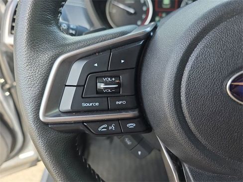 Used 2023 Subaru Forester Limited image 28