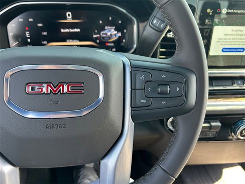 New 2026 GMC Sierra 3500 SLE image 20