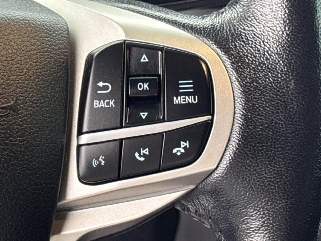 Used 2021 Ford Explorer XLT w/ Equipment Group 202A AWD/4WD image 34