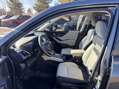 Used 2023 Subaru Forester image 13