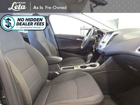 Used 2018 Chevrolet Cruze LS FWD image 19