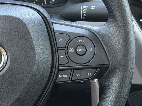 Certified 2025 Toyota Corolla LE FWD image 14