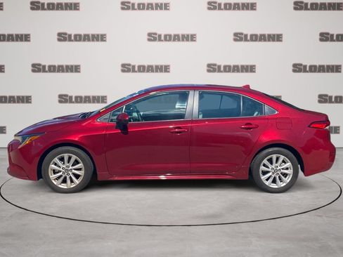 Used 2024 Toyota Corolla LE w/ LE Convenience Package FWD image 2