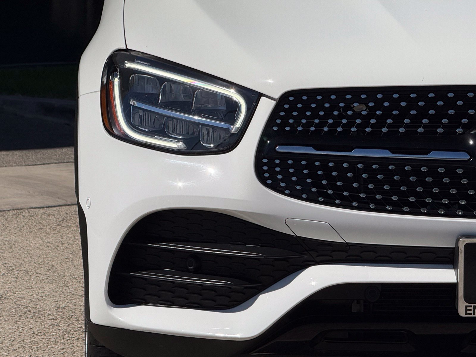 Used 2022 Mercedes-Benz GLC 300 4MATIC Coupe image 7