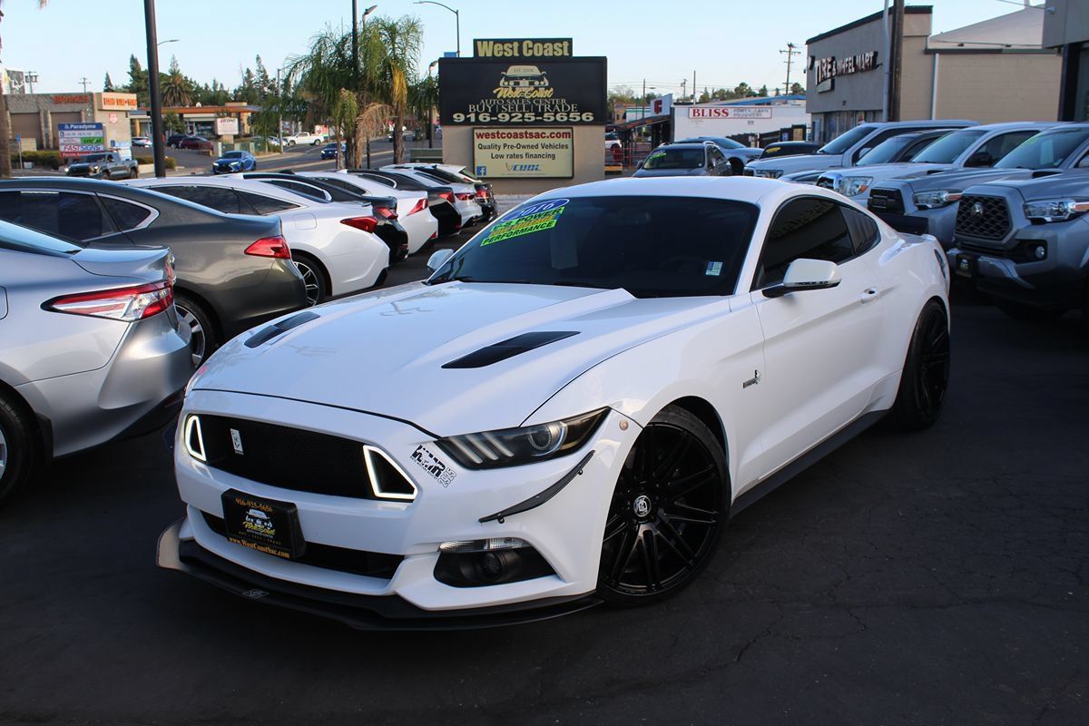 Used 2016 Ford Mustang GT w/ Interior & Wheel Package RWD image 38
