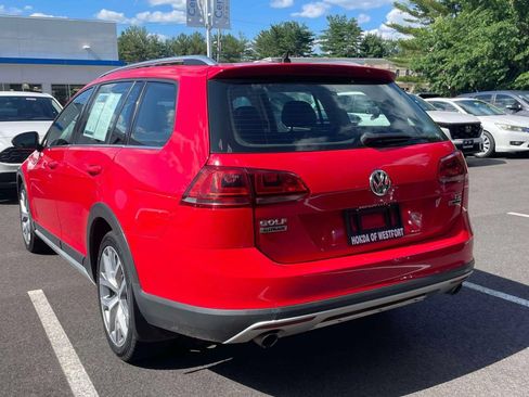Used 2017 Volkswagen Golf Alltrack AWD/4WD image 9