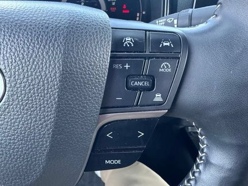 Used 2025 Toyota Camry SE w/ Multimedia Upgrade Package AWD/4WD image 20