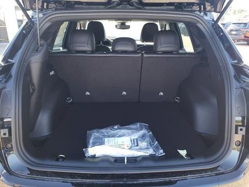 New 2026 Jeep Compass Limited AWD/4WD image 8