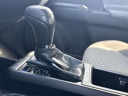 Used 2023 Toyota Tacoma SR image 21