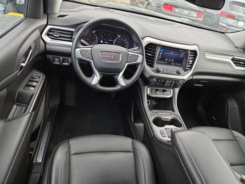 Used 2023 GMC Acadia SLT image 7