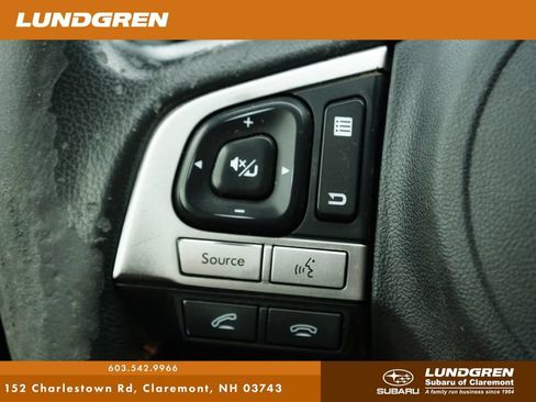 Used 2017 Subaru Crosstrek 2.0i Premium AWD/4WD image 14