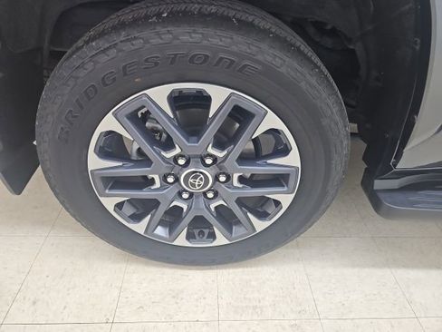 Used 2024 Toyota Sequoia Limited w/ Tow Technology Package AWD/4WD image 22