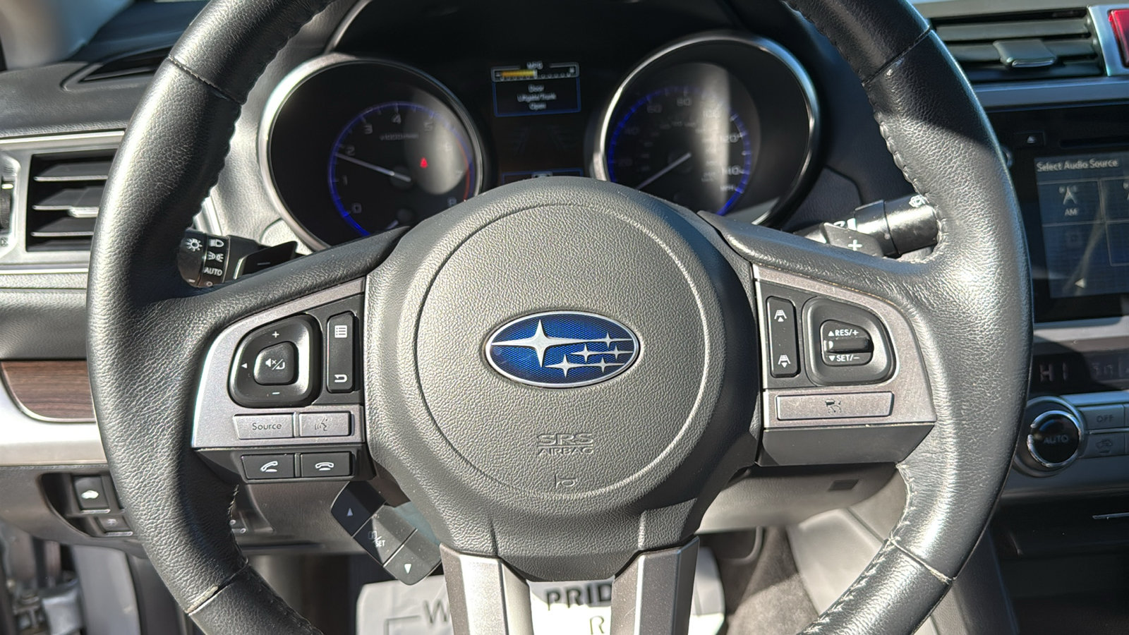 Used 2015 Subaru Legacy 2.5i Limited AWD/4WD image 13