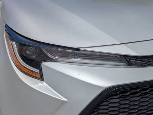 Used 2022 Toyota Corolla LE image 10