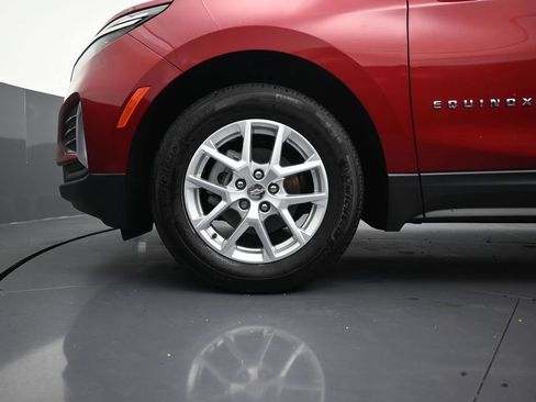 Used 2024 Chevrolet Equinox LT FWD image 10