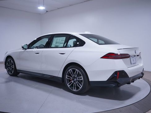 New 2026 BMW 530i w/ M Sport Package image 3