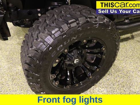 Used 2017 Jeep Wrangler Unlimited Rubicon w/ Connectivity Group image 27