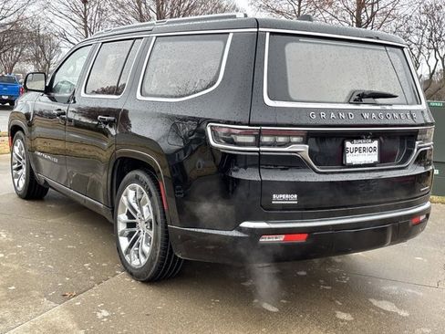 Used 2023 Jeep Grand Wagoneer Series II w/ Premium Group II image 11