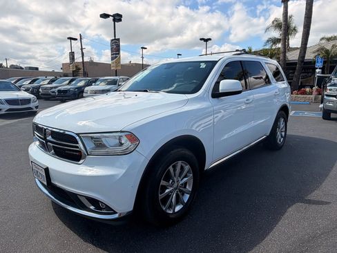 Used 2018 Dodge Durango SXT w/ Quick Order Package 2BB image 3